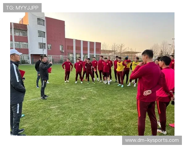 足球学院完善青训守门员技术档案与评估标准,守门员训练班 足球学院完善青训守门员技术档案与评估标准,守门员训练班